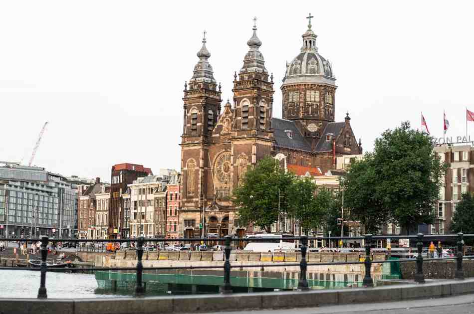 learn about studying in netherlands from nepal, how much it costs and all requirements 