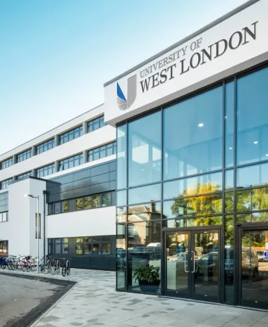 Study in UK from Nepal with expert consultancy services