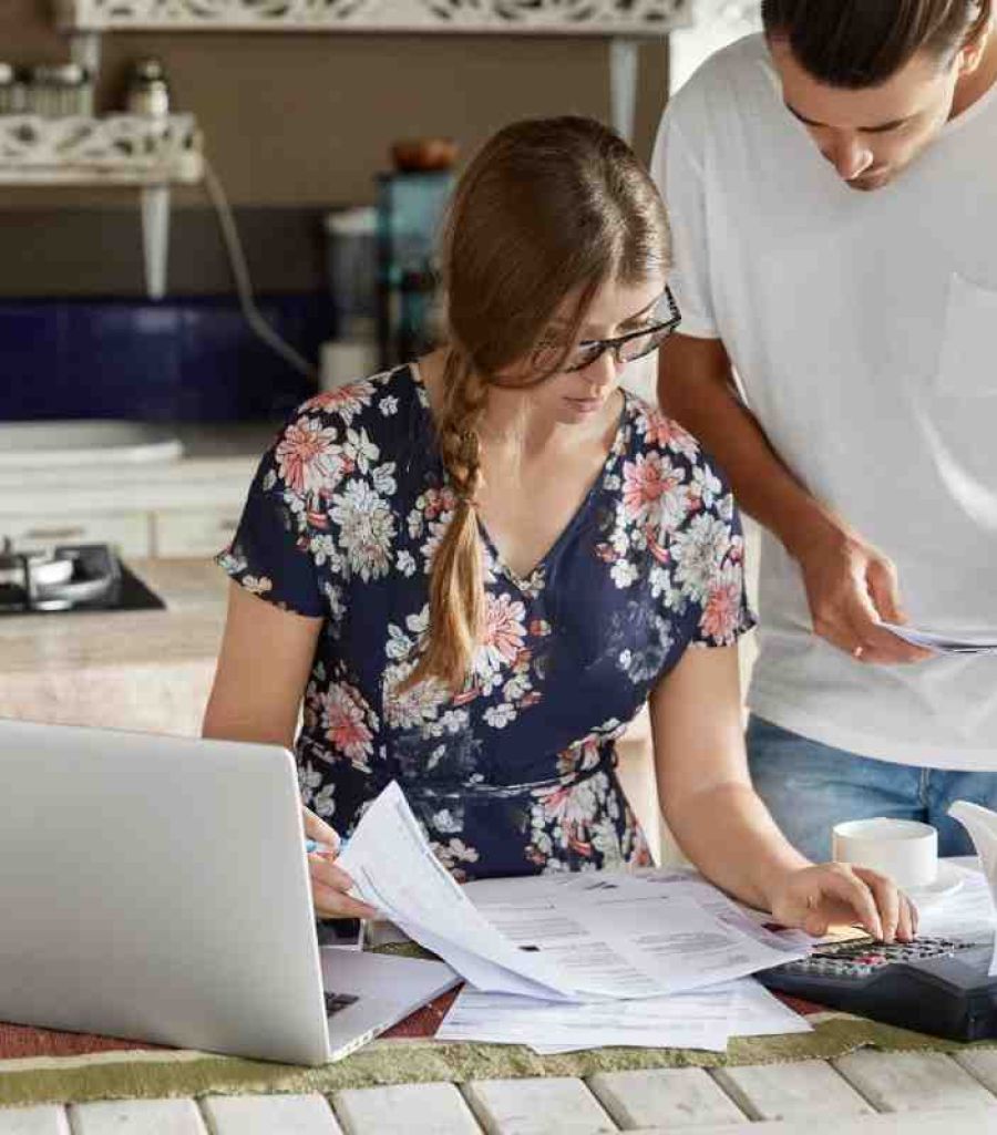 learn about the cost of living in Australia, from rent, accommodation, food, groceries and many more 
